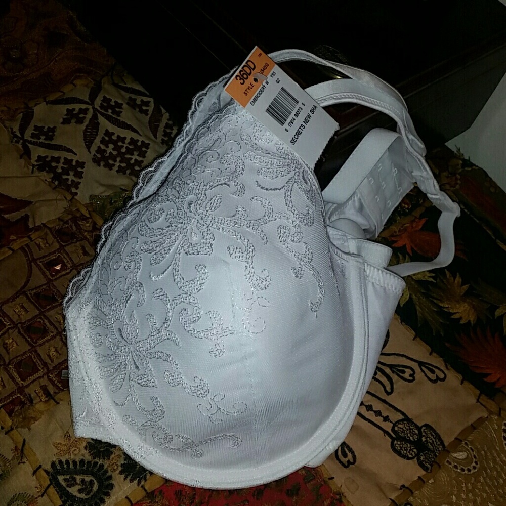 Women's bra - Picture 4 of 4